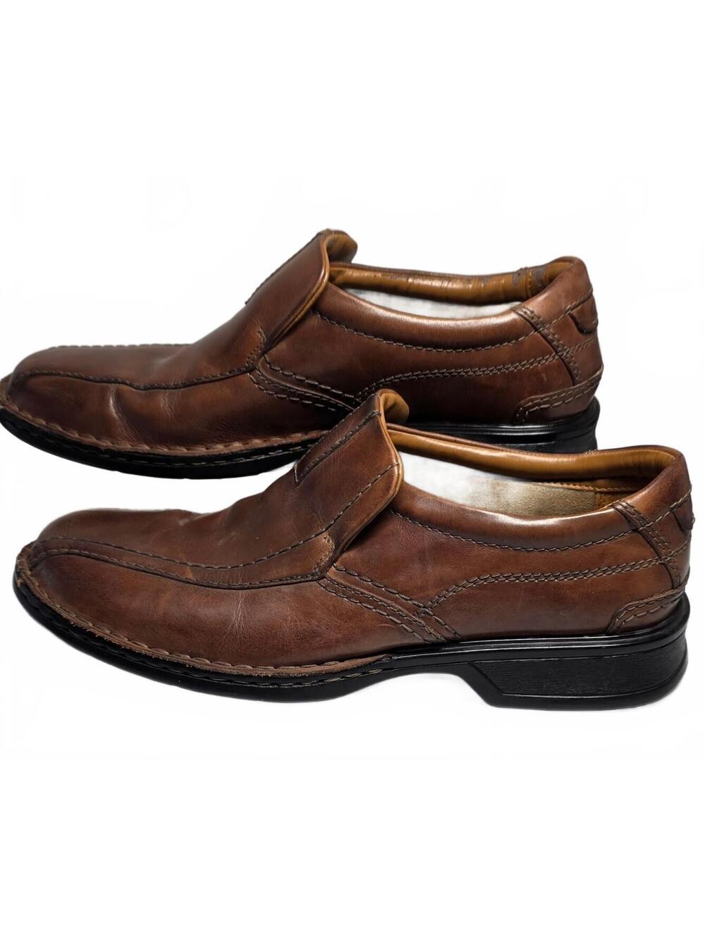 Clarks Chocolate Brown Men's Size 8 Leather Slip-On Loafers - Classic Comfort